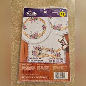 Bucilla Special Edition Floral Dresser Scarf Set